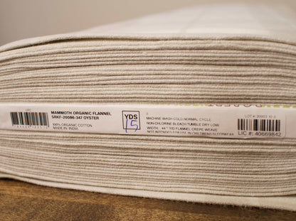 Mammoth Organic Flannel: Oyster | Fabric | Mammoth Organic Flannel | Robert Kaufman