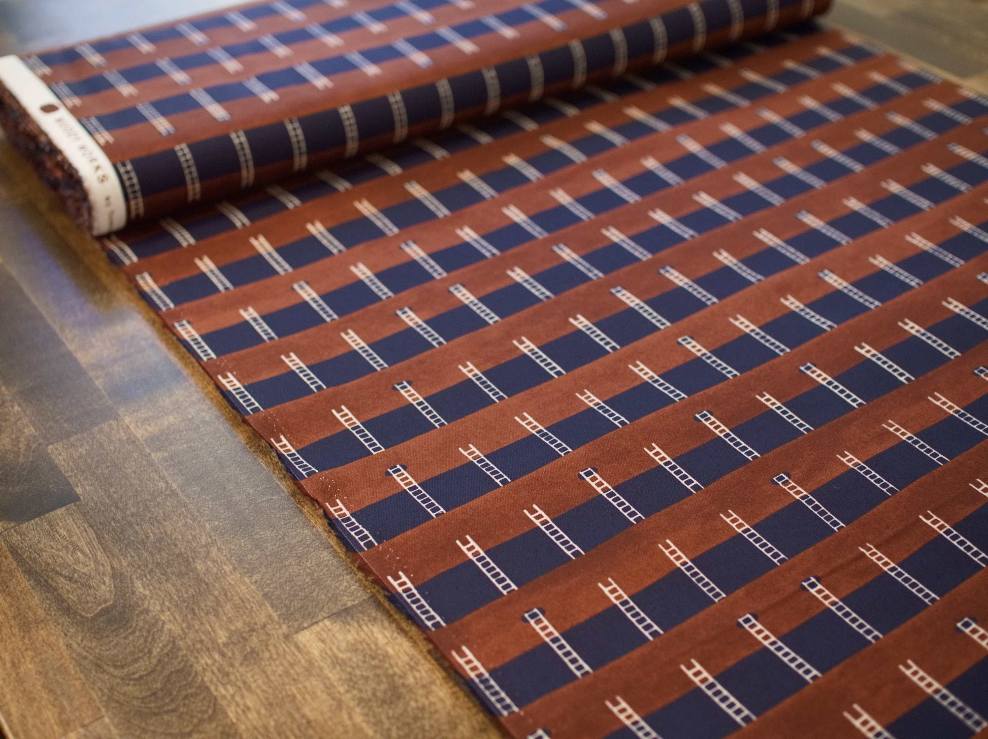 Oxford Fabric by the yard | Ladder Organic Cotton Oxford / Burgandy & Navy | MUDDYWORKS | Fabric