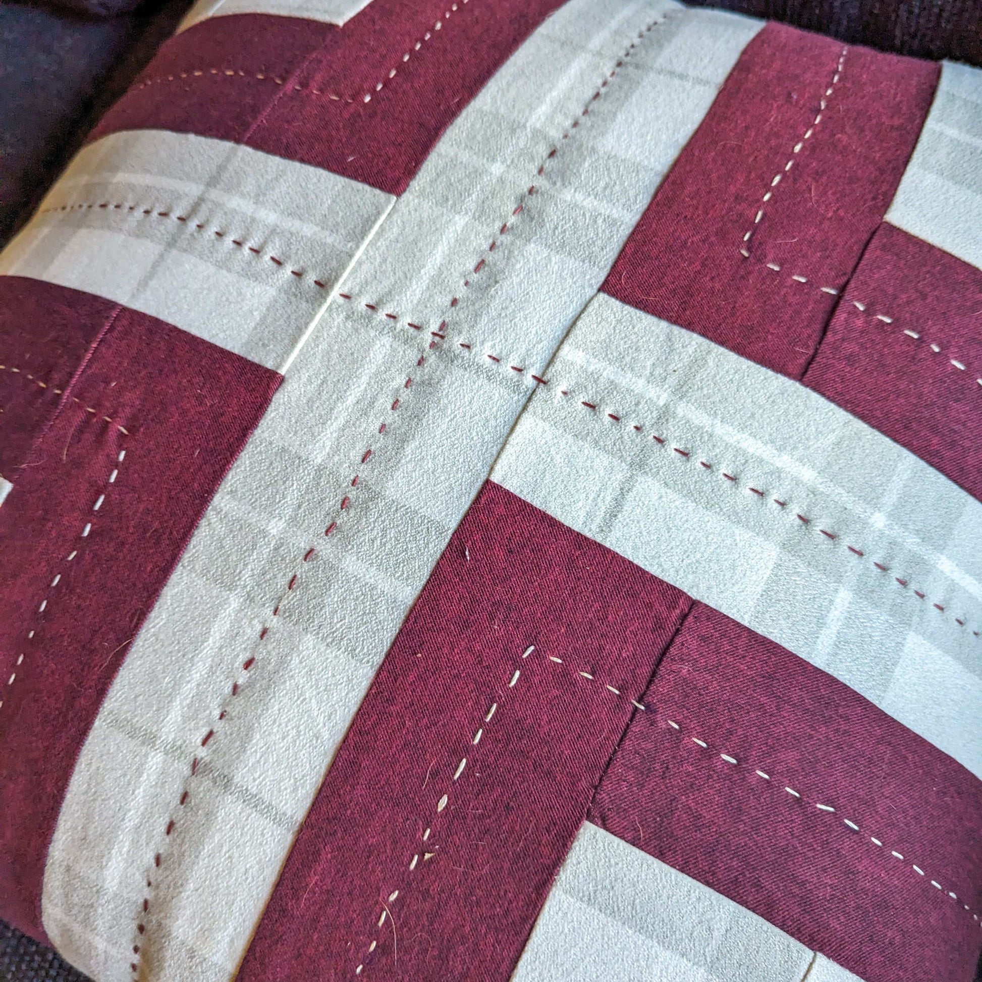 Quilted Pillow Kit | log cabin quilt pattern | Ko Fabrics | Beginner Sewing Kit